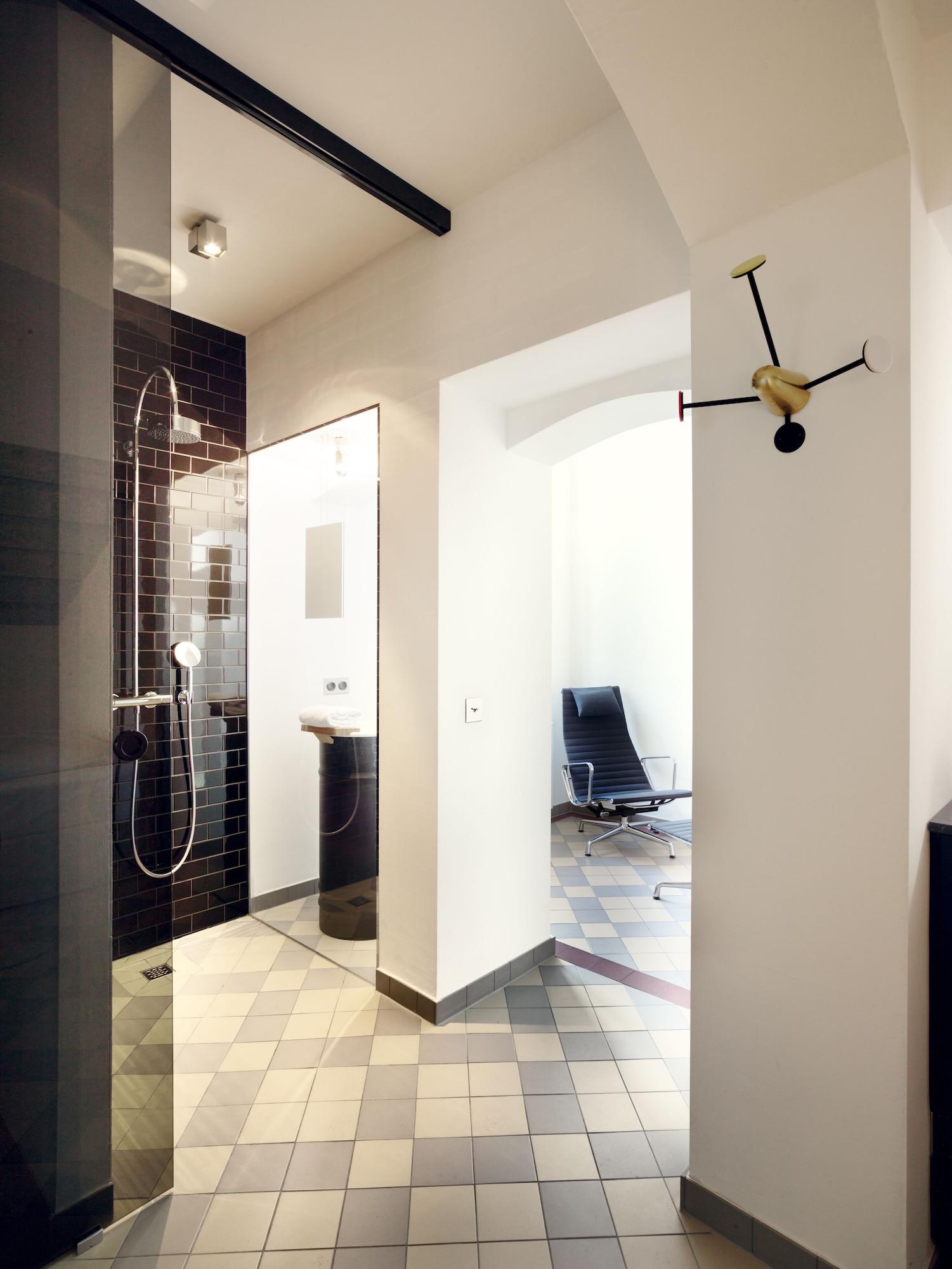 The Qvest Hideaway 4* Köln